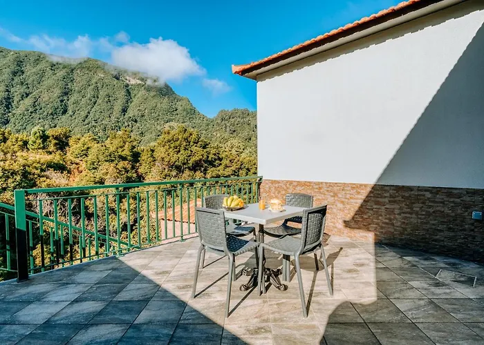 Vakantiehuis Olinda's Place By Amazing Madeira Boaventura